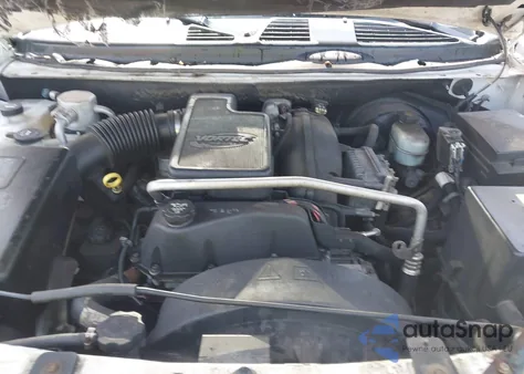 2005 Chevrolet Trailblazer Ls from USA, damaged, VIN 1GNDS13S752193331